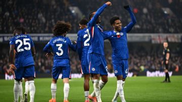 European soccer live updates: Chelsea-Burnley, Newcastle-Man City