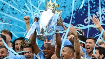 Former Man City midfielder Fernandinho retires aged 40