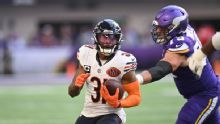 Bears' defense leads NFL in takeaways, especially picks