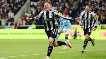 Newcastle stun Man City with Barnes' brace