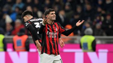 Christian Pulisic goal leads AC Milan past Inter in derby