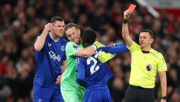 Everton's Moyes on Gueye-Keane clash: 'Like my players fighting'