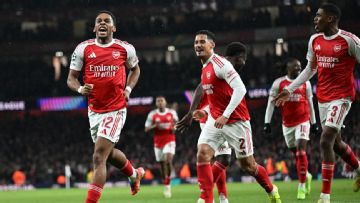 Arsenal remain perfect in Champions League, firm up contender status