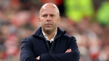 Arne Slot vows to 'fight on' as Liverpool manager