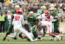 Baylor freshman RB Caden Knighten taken off field on stretcher