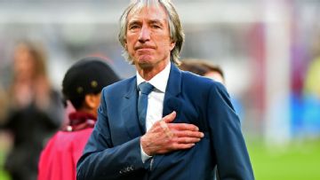 Billy Bonds: West Ham legend dies aged 79, tribute planned for Liverpool