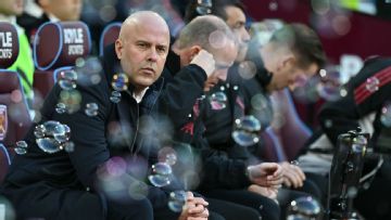 Premier League live updates: Liverpool-West Ham, more