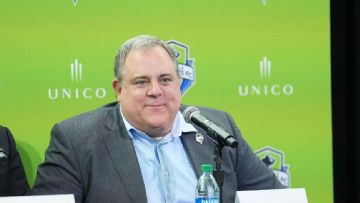 Garth Lagerwey, battling cancer, won't return as Atlanta CEO