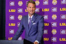 Lane Kiffin, LSU earn commitment from 4-star DE Jaiden Bryant