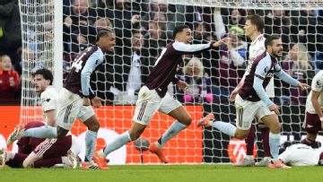 Arsenal's thrilling late loss at Aston Villa blows title race wide open