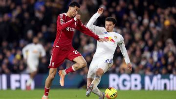 Leeds strike late to deny Liverpool in six-goal thriller