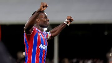 Palace into top four after late winner against Fulham