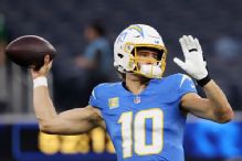 Chargers' Justin Herbert active vs. Eagles after hand surgery
