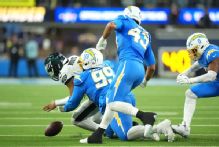 Eagles QB Jalen Hurts first with 2 turnovers on same play