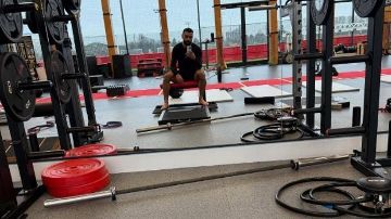 Liverpool's Mohamed Salah posts Instagram photo alone in gym