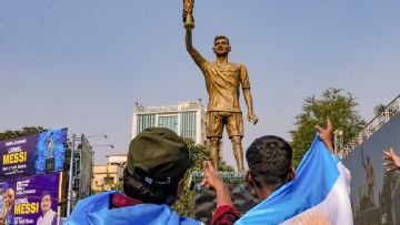 Soccer statues: Messi, Ronaldo, Beckham among best and worst tributes