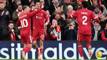 Premier League live updates: Liverpool-Brighton, Chelsea-Everton