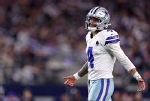 Cowboys see playoff hopes all but vanish in loss to Vikings