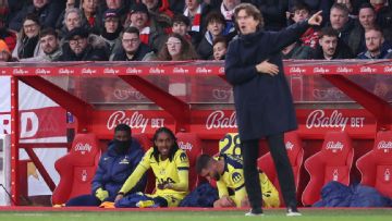 Thomas Frank to speak to Djed Spence about reaction to being subbed