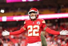 Sources: Chiefs trade Trent McDuffie to Rams for four draft picks