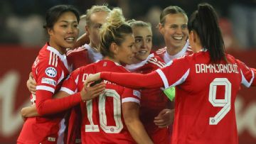UWCL live updates: All 18 teams in action on final matchday