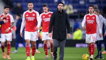 Mikel Arteta: Arsenal unfazed by Man City title charge