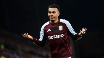 Premier League live updates: Aston Villa-Manchester United