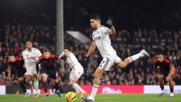 Marco Silva: Fulham matchwinner Raúl Jiménez 'needed' record-breaking penalty