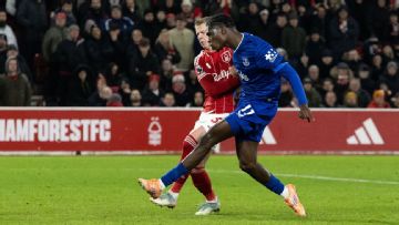 Garner and Barry strike as Everton edge past Forest