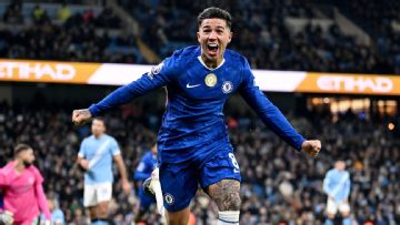 Transfer rumors, news: PSG eye Chelsea's Enzo Fernández