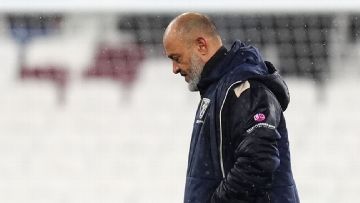 Nuno Espirito Santo rues VAR calls as Forest cast West Ham adrift