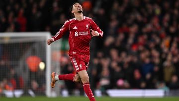 Arsenal vs. Liverpool: Hugo Ekitike 'hasn't trained' amid injury issue - Arne Slot