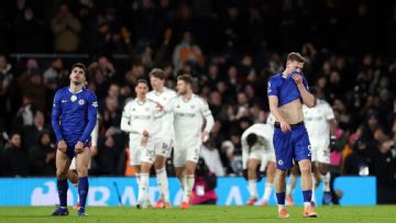 Rosenior watches on as 10-man Chelsea lose to Fulham