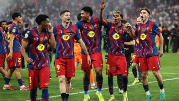 Raphinha nets brace as Barcelona beat Real Madrid to lift Supercopa - as it happened