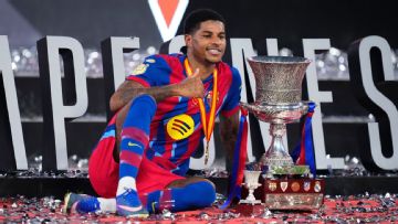 Marcus Rashford hopes Barcelona Supercopa trophy is first of many