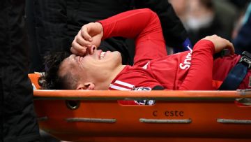 Man United's Lisandro Martínez: Wanted to quit after ACL tear