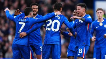 Cole Palmer scores as Liam Rosenior wins first Chelsea PL game