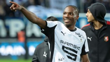 Chelsea hold transfer talks with Rennes for Jérémy Jacquet - sources