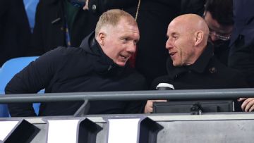 Paul Scholes 'not apologising' for Lisandro Martínez Man United comments