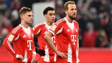 Bayern Munich suffer first Bundesliga loss against Augsburg