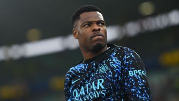 Transfer rumors, news: Liverpool move for Inter's Dumfries