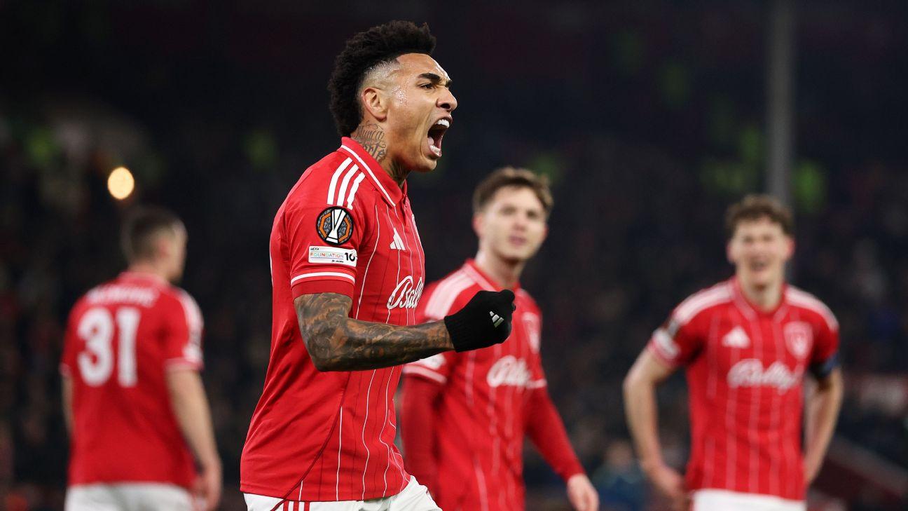 Igor Jesus scored twice for Nottingham Forest against Fevecvaros.