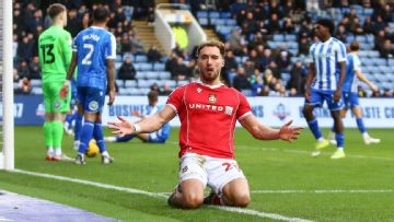 Wrexham boost PL promotion hopes with 1-0 win at Sheffield Wednesday