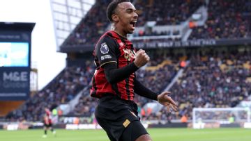 Junior Kroupi nets stunner as Bournemouth beat lowly Wolves