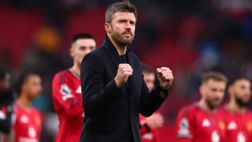 Michael Carrick matches Jose Mourinho, Ole Gunnar Solskjaer with Man United start