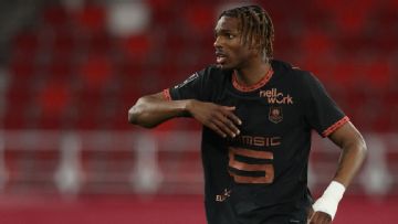 Sources: Liverpool reach $74M deal for Rennes defender Jacquet