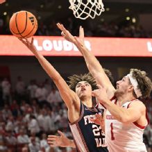 Keaton Wagler, No. 9 Illinois topple No. 4 Nebraska on road