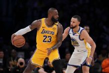Steph Curry acknowledges appeal of playing with LeBron James