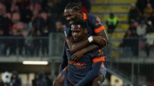 Inter de Milão sofre, mas vence Torino e avança à semifinal da Copa da Itália