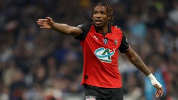 Arne Slot: Liverpool's new signing Jérémy Jacquet 'a very big talent'